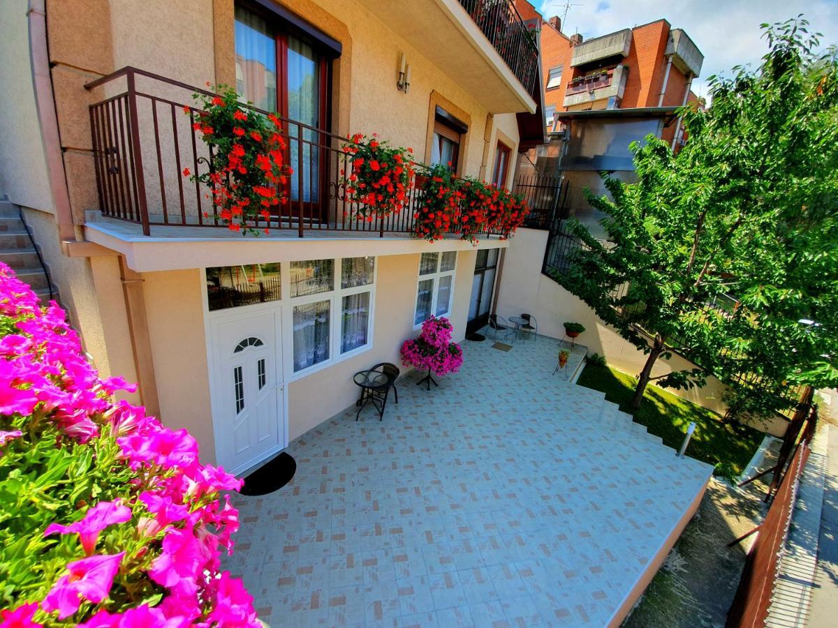 Nilena Apartment